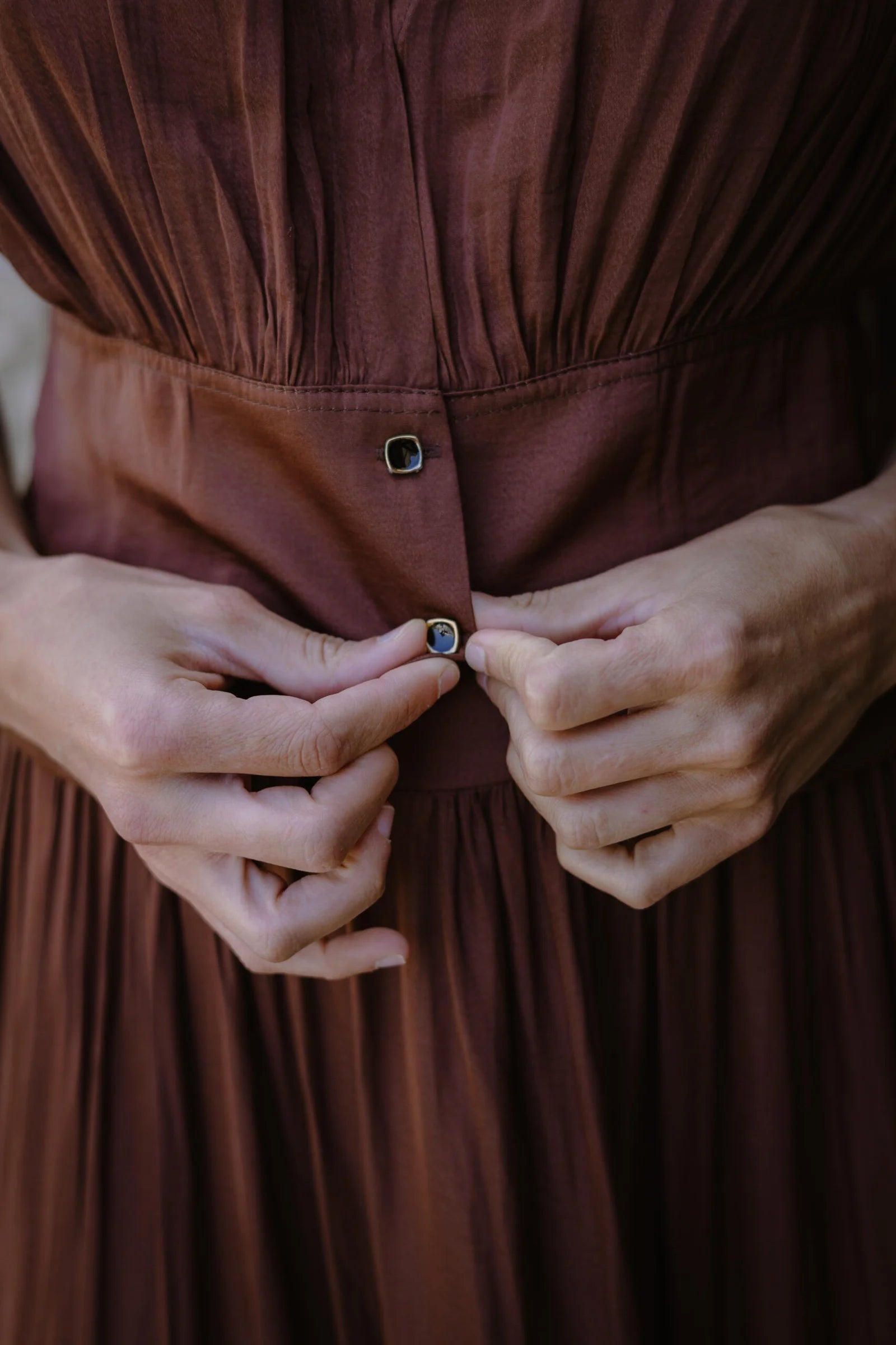HADAS DRESS BROWN