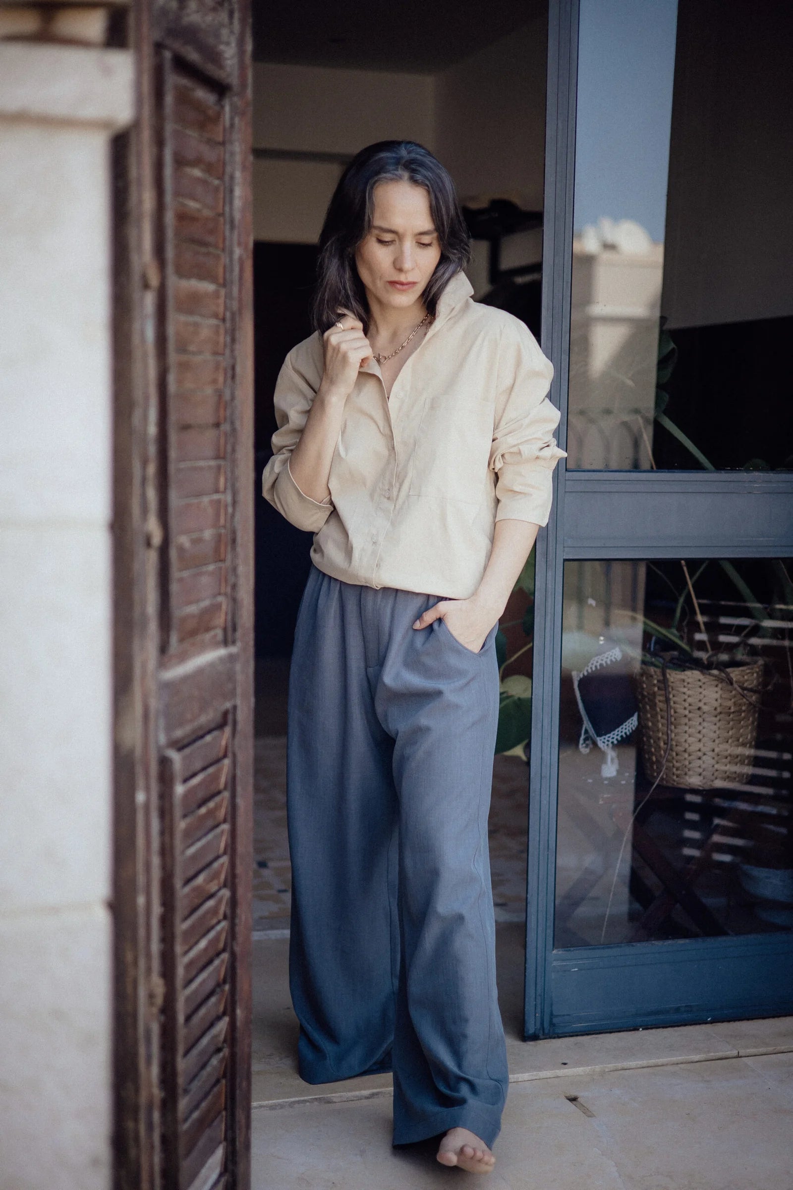 SARA BEIGE BUTTON DOWN SHIRT
