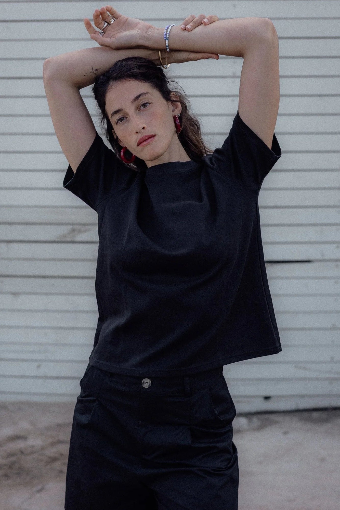 BASIC 001 BLACK