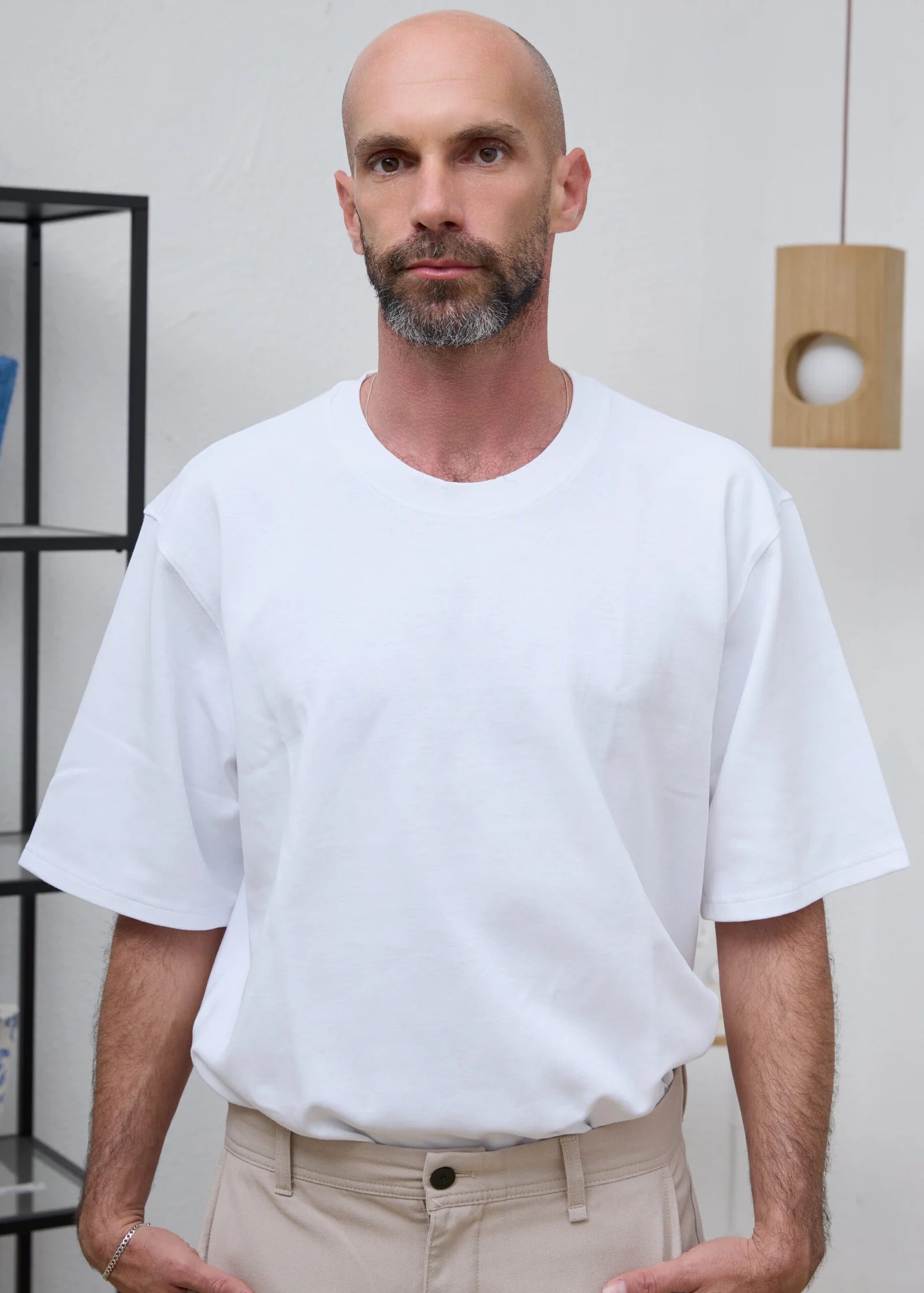BASIC 003 WHITE MAN