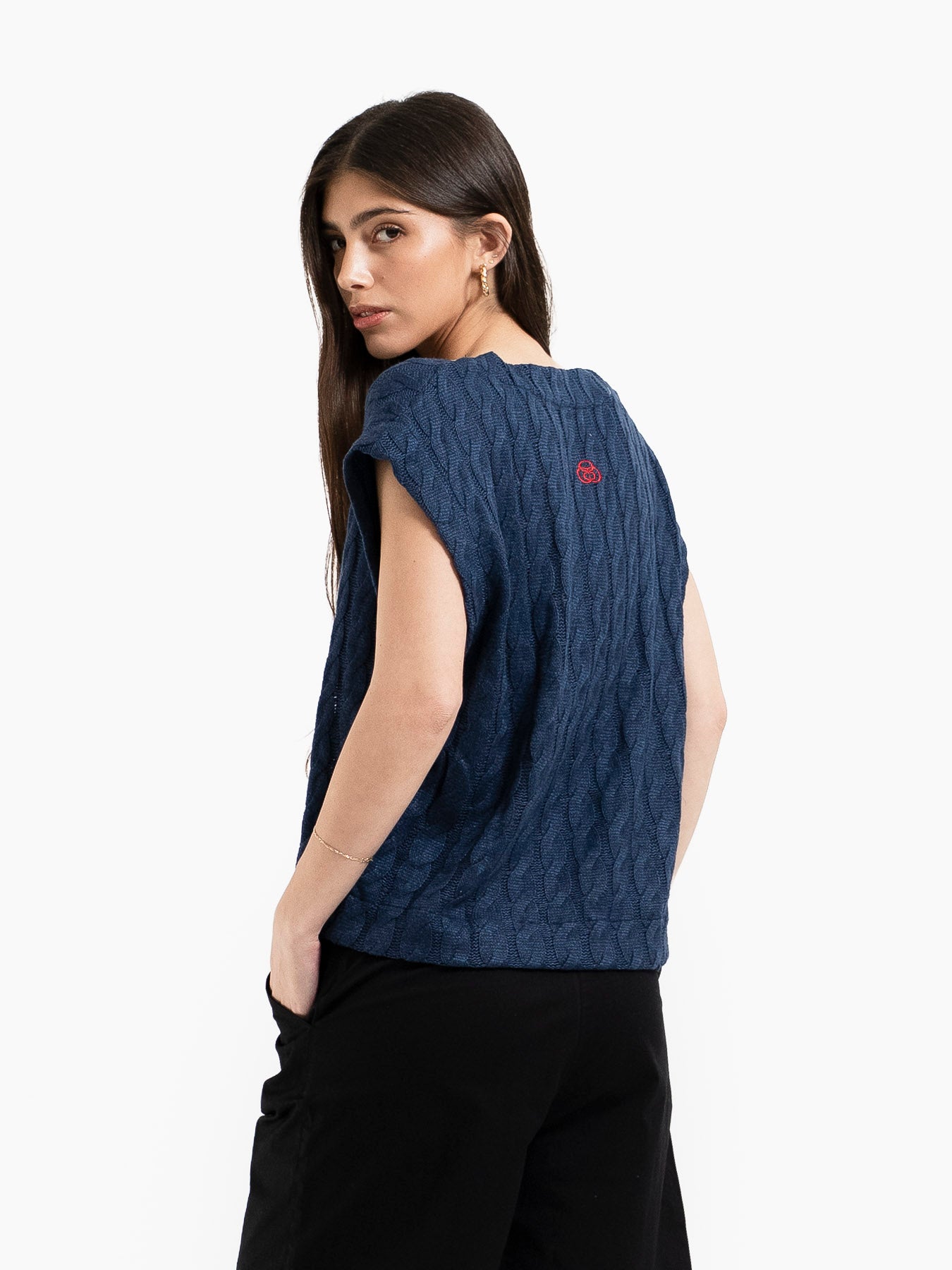 AMIT VEST KNIT