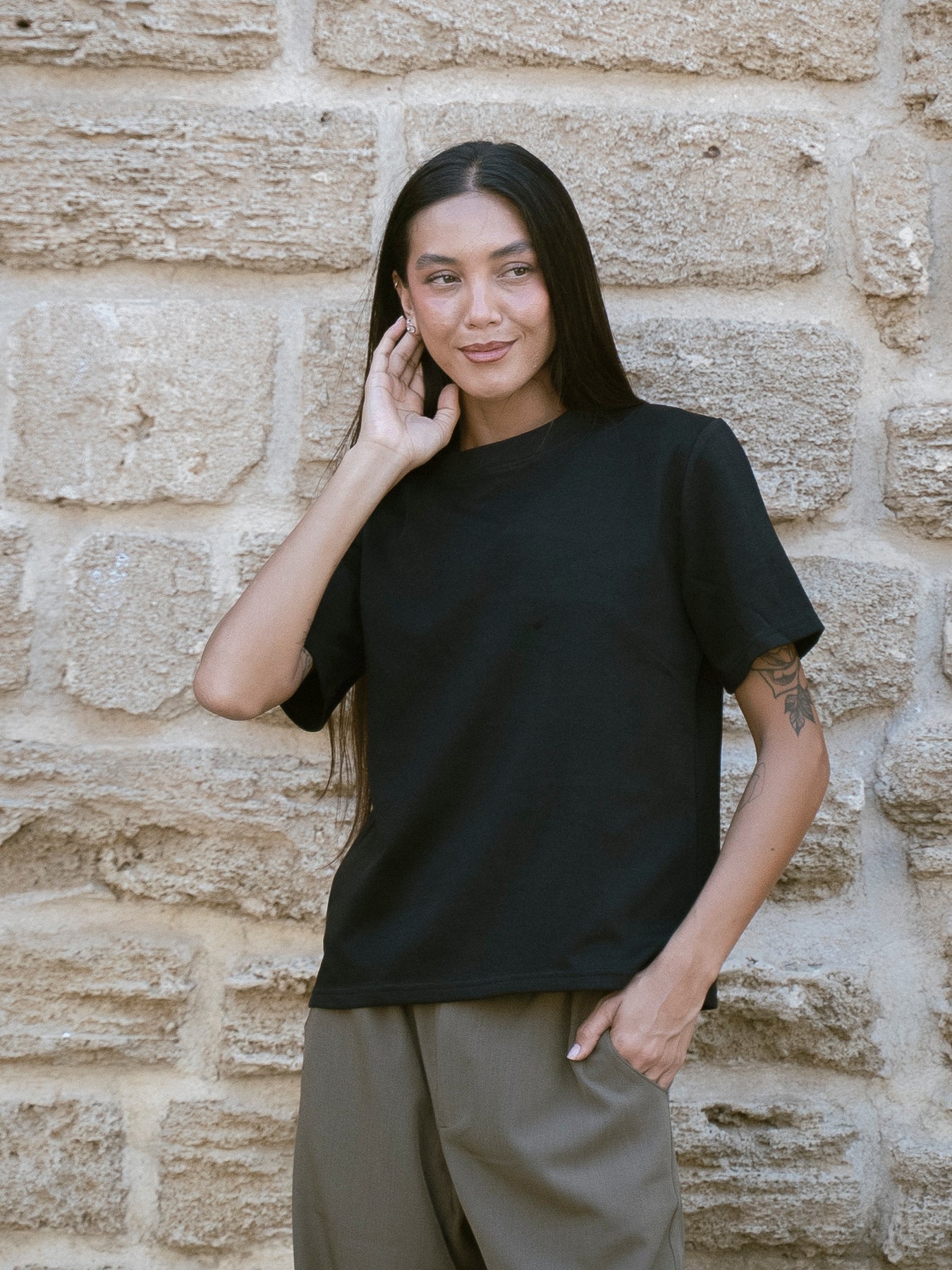 BASIC 001 BLACK