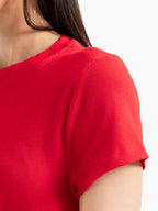 FITTED BASIC RED