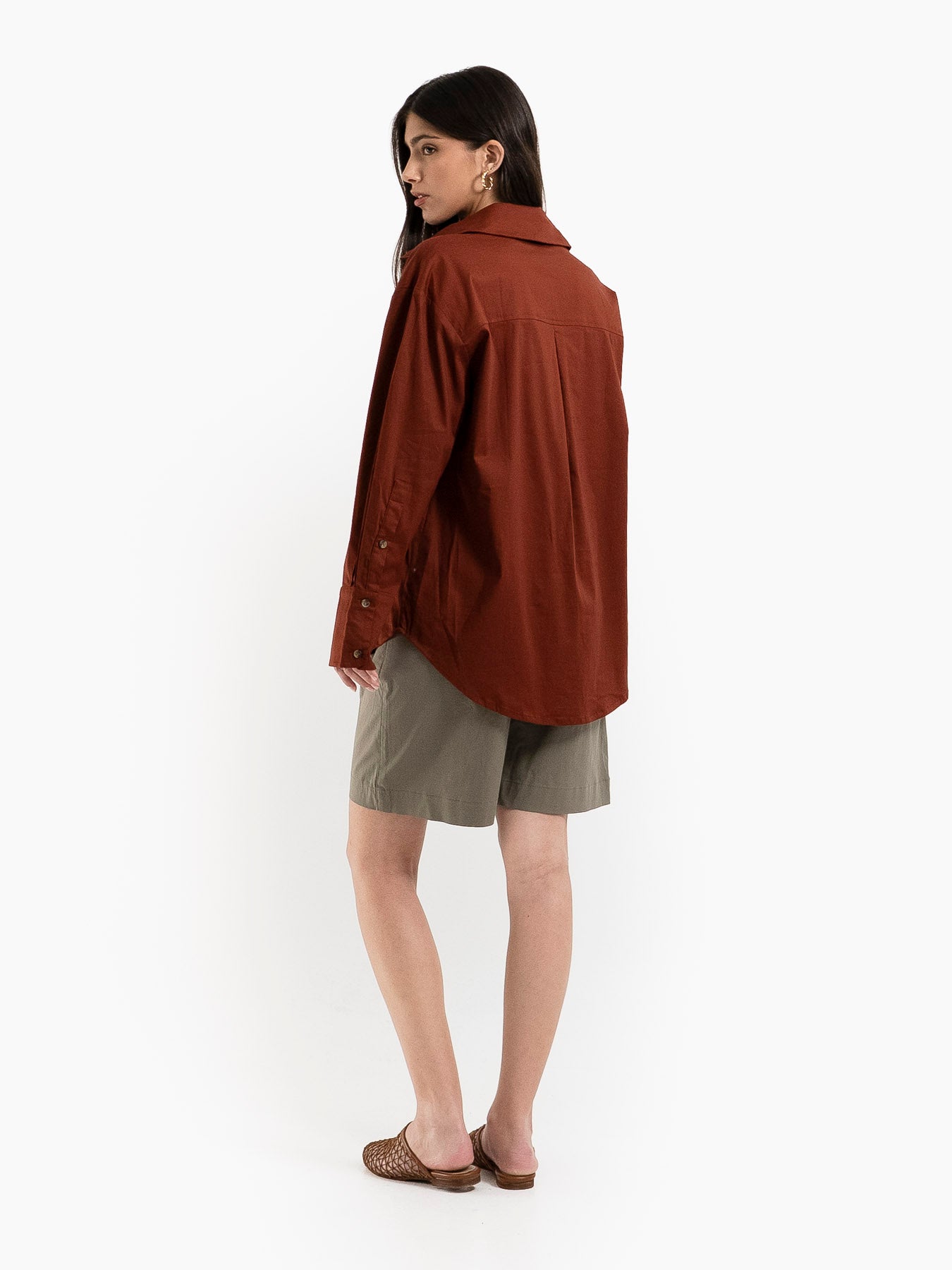 SARA BRICK BUTTON DOWN