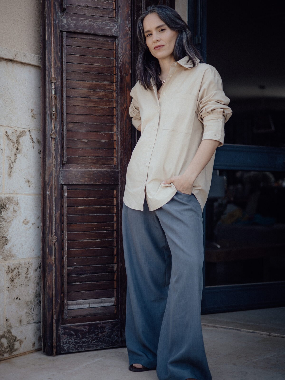 SARA BEIGE BUTTON DOWN SHIRT